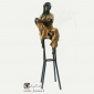 مجسمه برنزی زن روي صندلي زانو بغل کدS EPA-383