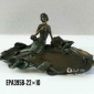 مجسمه برنزی زن لميده روي ظرف کد EPA-395B